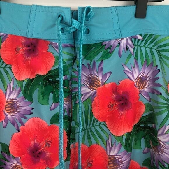 Wave Zone swim trunks - Picture 2 of 6